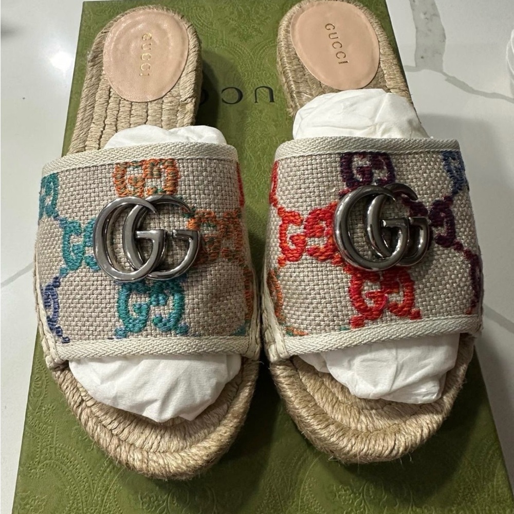 Gucci Psychedelic Marmont
Espadrille Slides Size 36